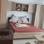 아파트 Garsoniera Sorin 데포리노드