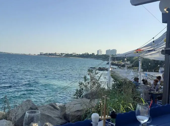 Garsoniera Sorin * Эфорие Норд