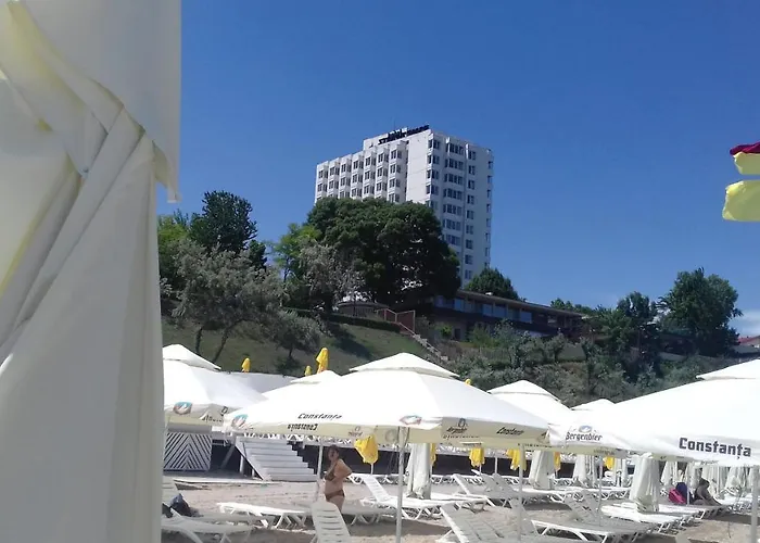 Garsoniera Sorin Апартаменты